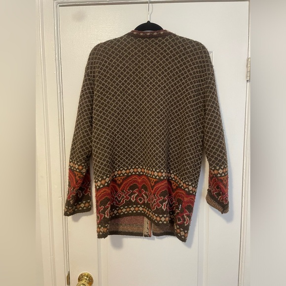 Vintage Patterned Cardigan - Picture 2 of 2